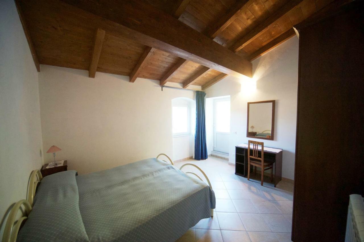 Al Vecchio Convento Mare E Monti Bed & Breakfast Ortonovo Luaran gambar